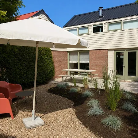 De Strandjutter * Warmenhuizen